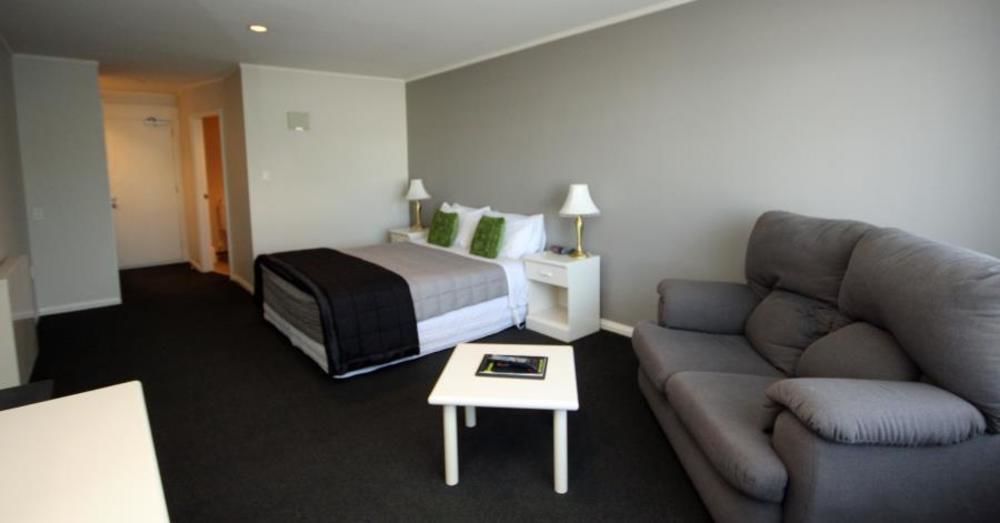 Champers Motor Inn Лоуэр-Хатт Экстерьер фото